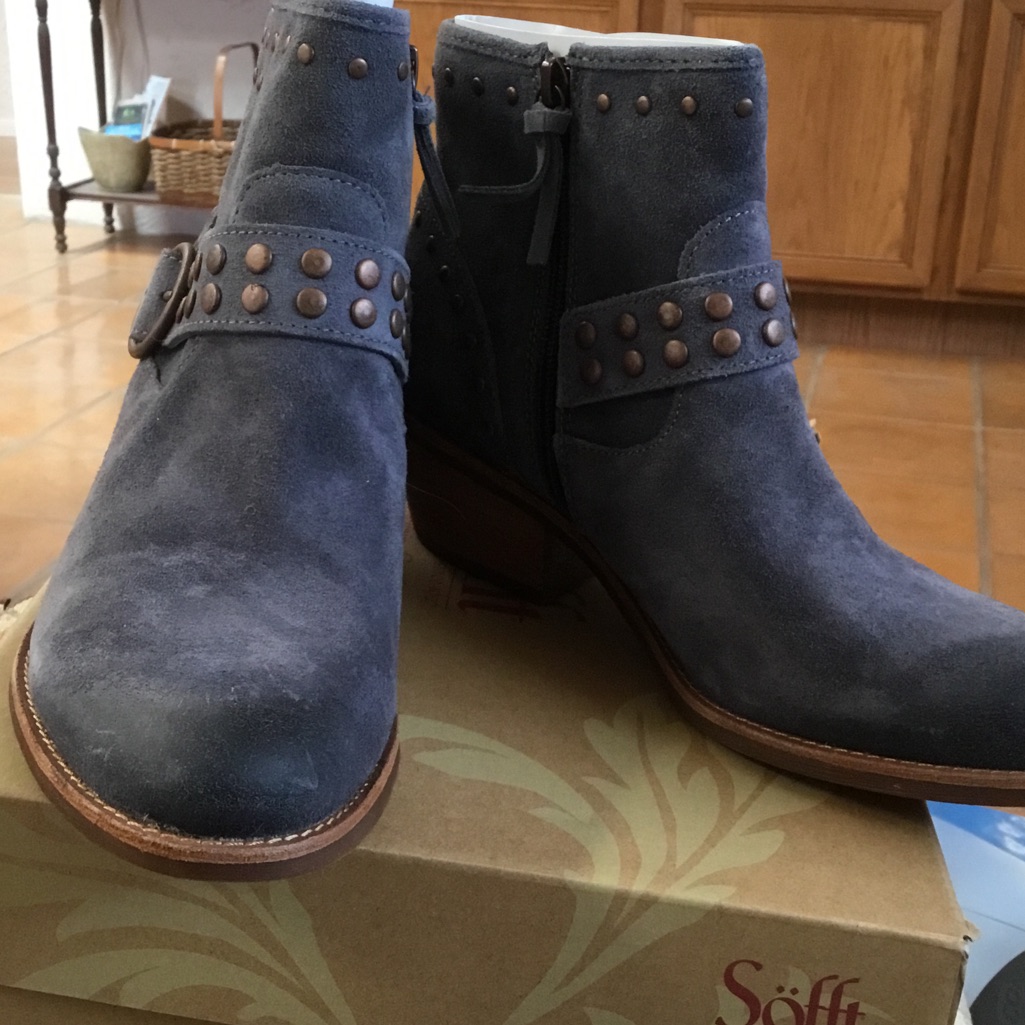 Nib Sofft Allene Ankle Blue Suede Ankle Boots